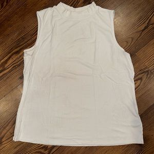 Apt 9 white mock turtleneck shirt